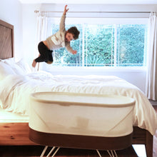 Load image into Gallery viewer, SNOO Smart Sleeper—Rental

